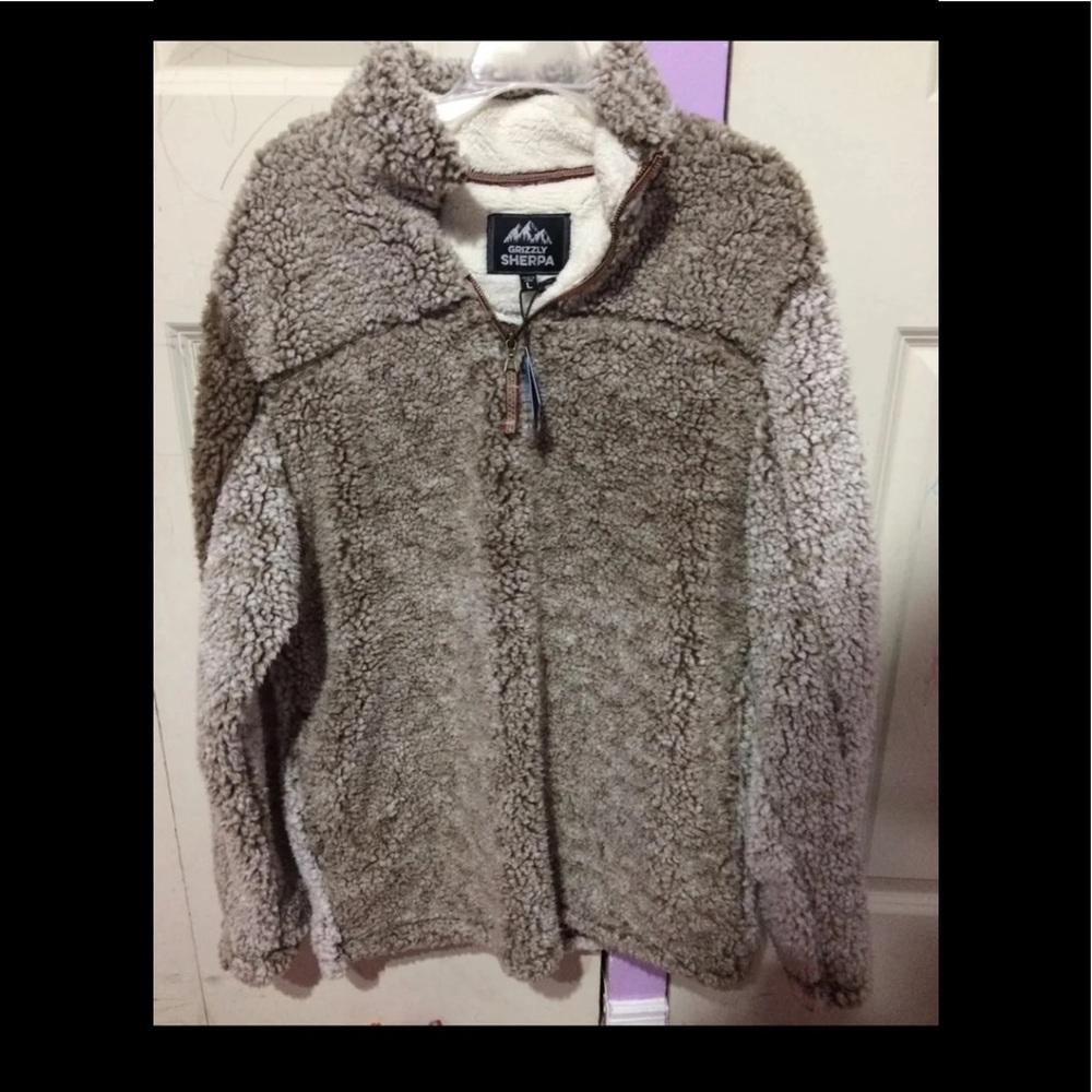 Grizzly Sherpa Quarter Zip
